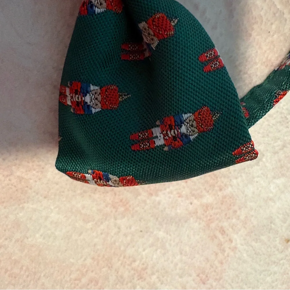 Janie and Jack Festive Green Bow Tie for Kids